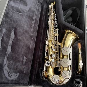 Yamaha yas 23 alto saxophone